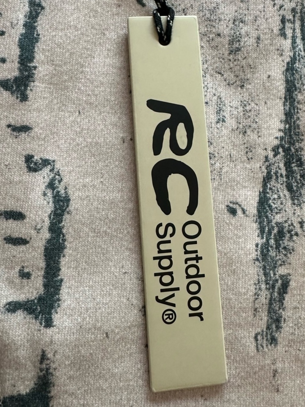 RC Outdoor Supply Stack Logo Camouflage Pullover Hoodie- NWT - Picture 11 of 13